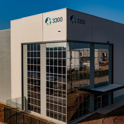 Fachada Industrial com Vidro