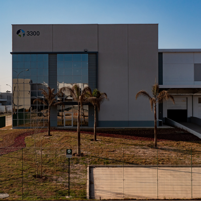 Revitalização de Fachada Industrial